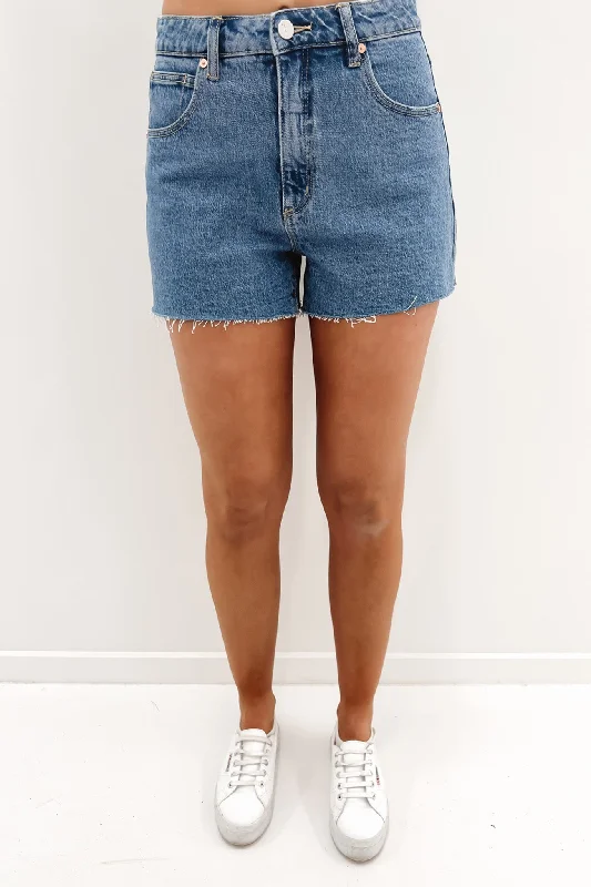 a-venice-short-chantell-denim-dark