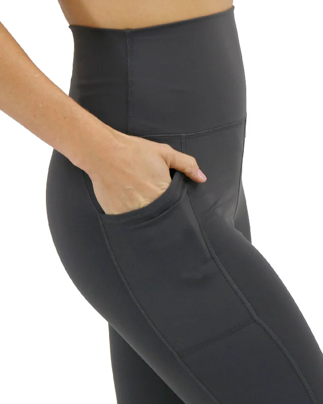 best-squat-proof-leggings-in-dark-grey