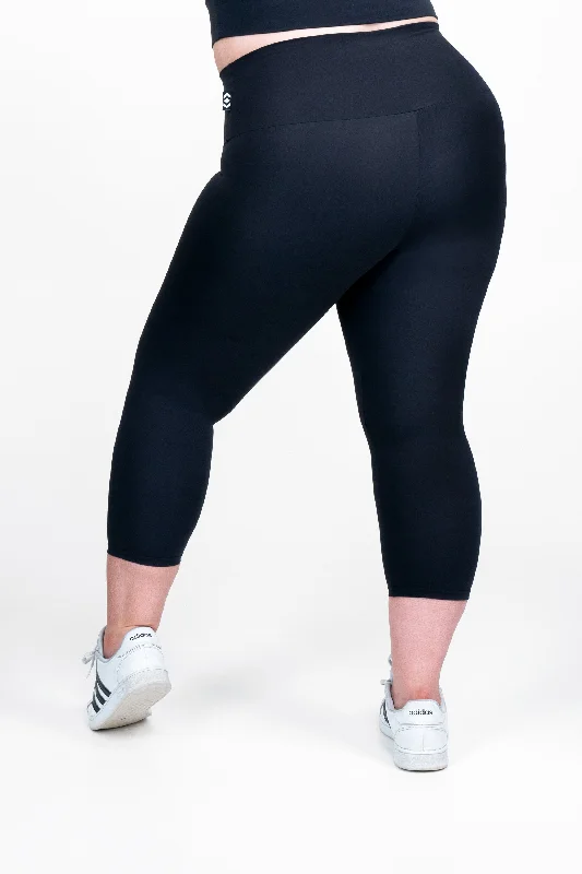 black-capri-leggings-high-waisted-body-contouring-r2w