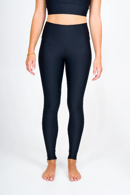 black-leggings-high-waisted-gym-wear