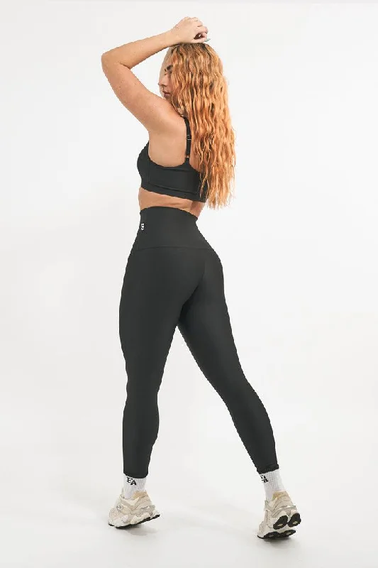 black-performance-leggings-extra-high-waisted-r2w