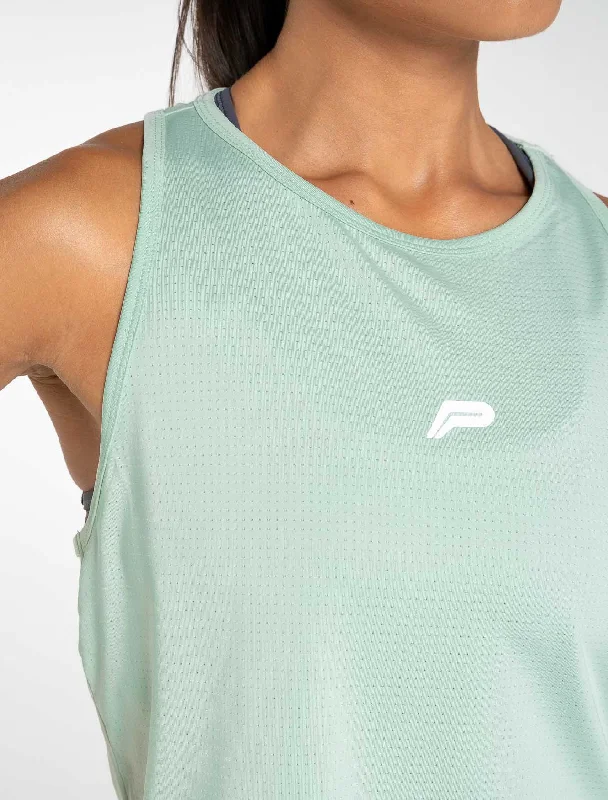 breeze-crop-tank-mint-green