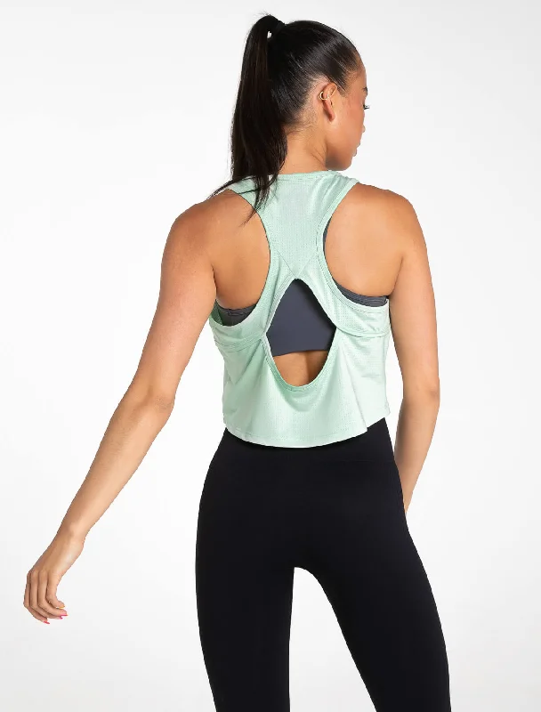 breeze-crop-tank-mint-green