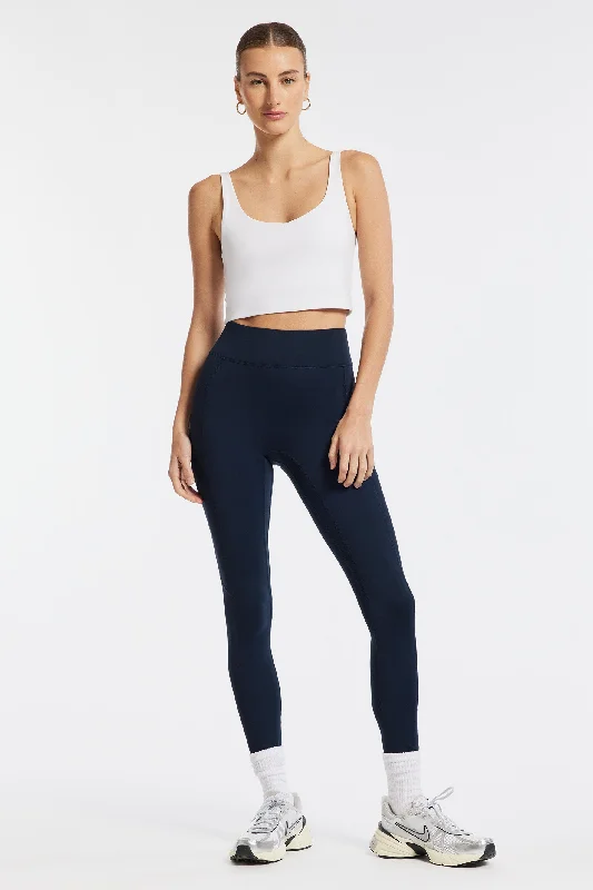 center-stage-pocket-legging-blue-8