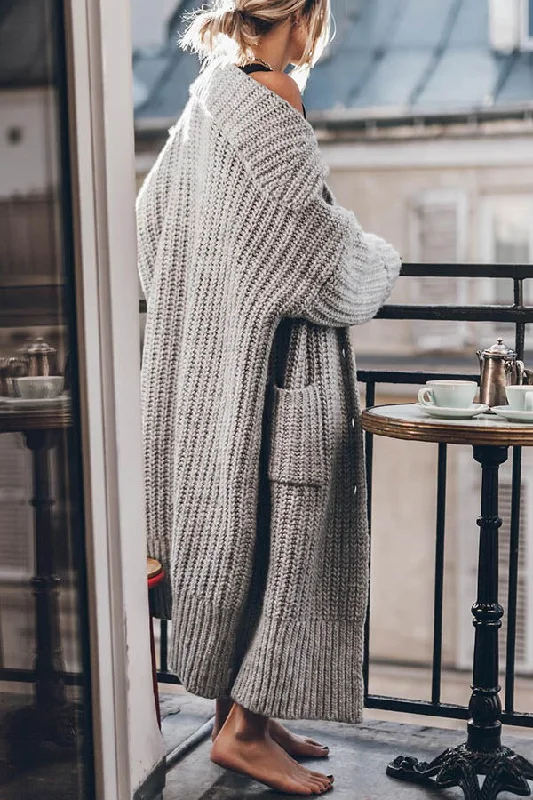 chunky-and-warm-knit-button-pocketed-oversized-midi-cardigan-1