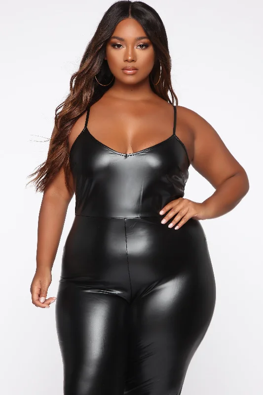 feels-so-classic-faux-leather-jumpsuit-black