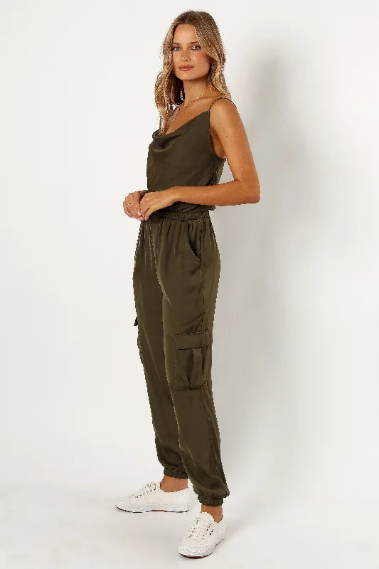 jasleen-jumpsuit-olive