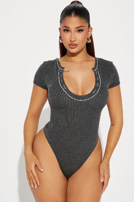 Keaton Short Sleeve Bodysuit - Charcoal