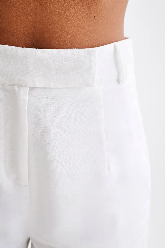 massima-linen-shorts-white