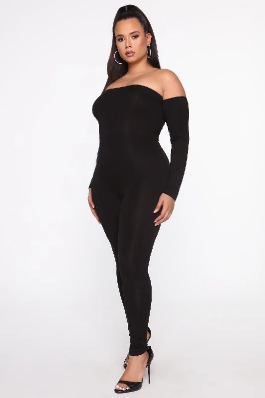 soothe-off-shoulder-black