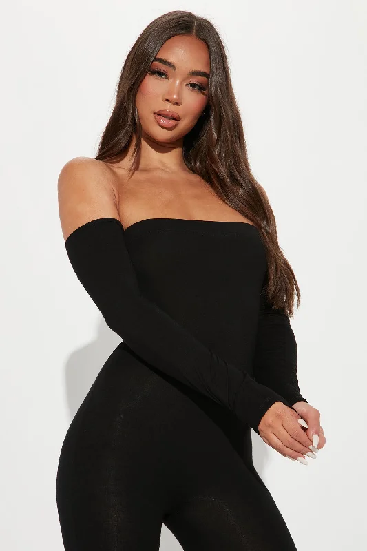 soothe-off-shoulder-black