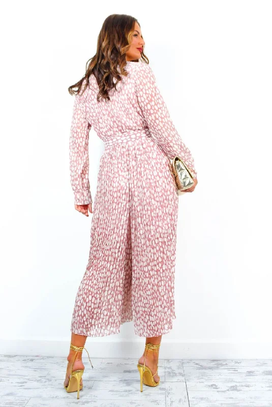 the-pleat-is-on-jumpsuit-in-blush-print