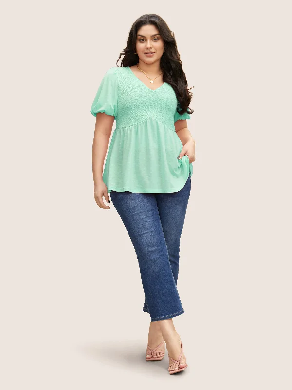 v-neck-shirred-lantern-sleeve-t-shirt