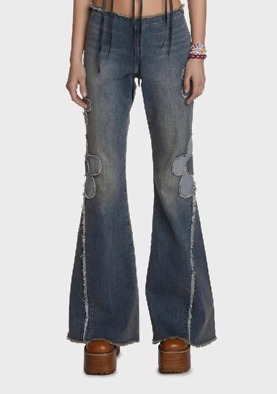 Wonder World Flared Jeans